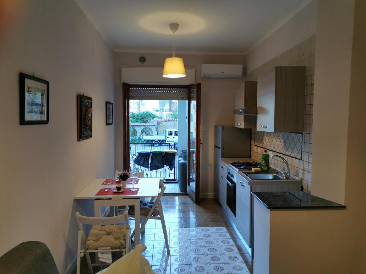 Sorrento'S Holidays Room 1 Exterior foto